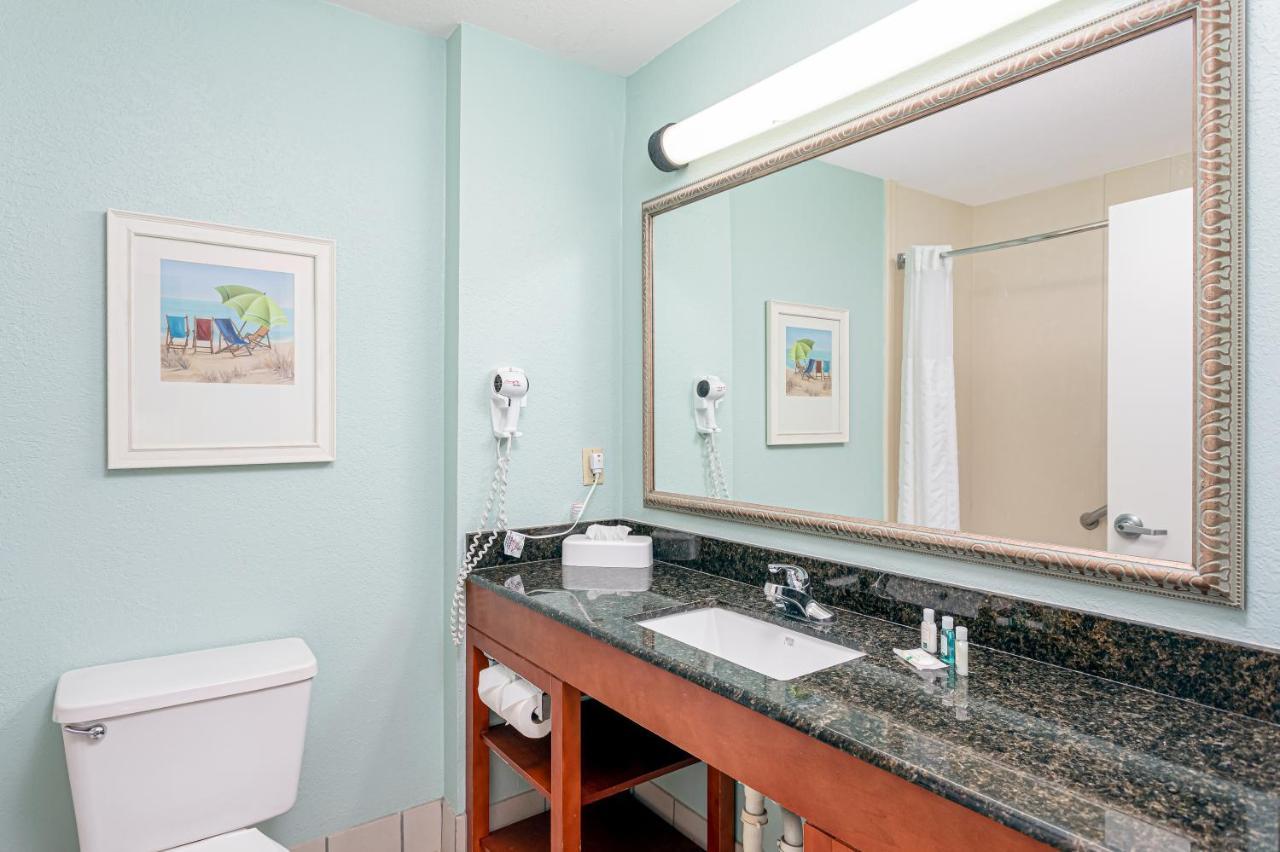 Beachside Hotel And Suites Какао-Бич Экстерьер фото