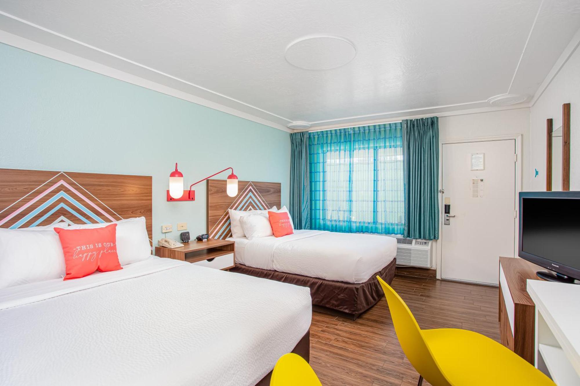 Beachside Hotel And Suites Какао-Бич Экстерьер фото